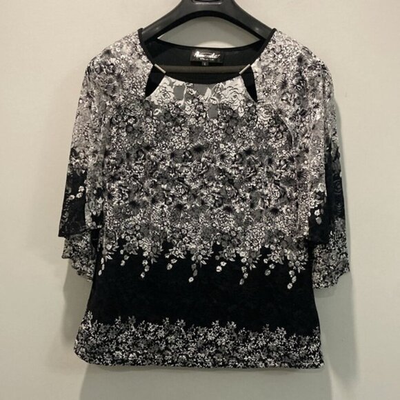 Amanda collection Bell Sleeve Blouse size large - Picture 3 of 15